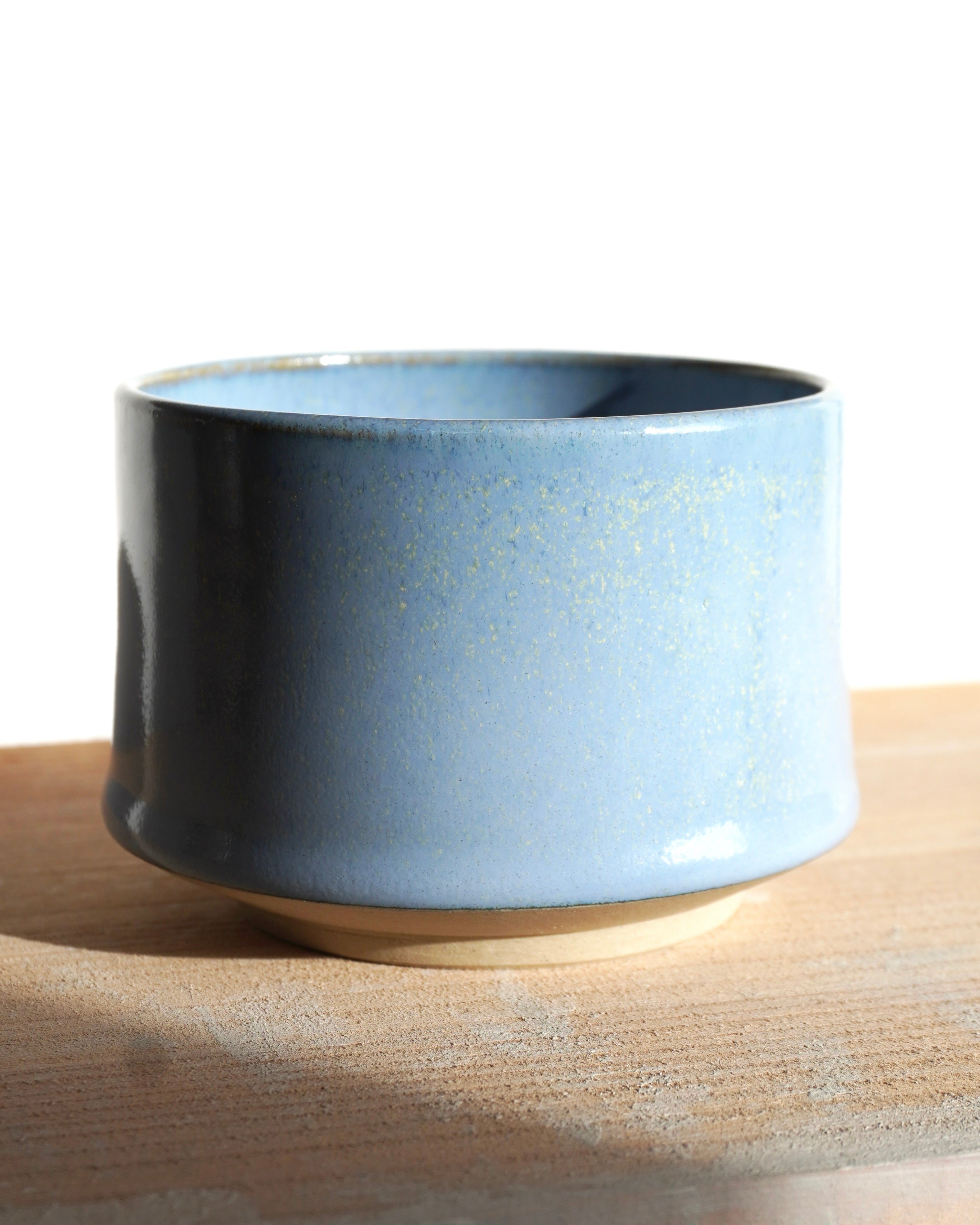 KAFFEEBECHER - CURVED CUP - LIGHT BLUE