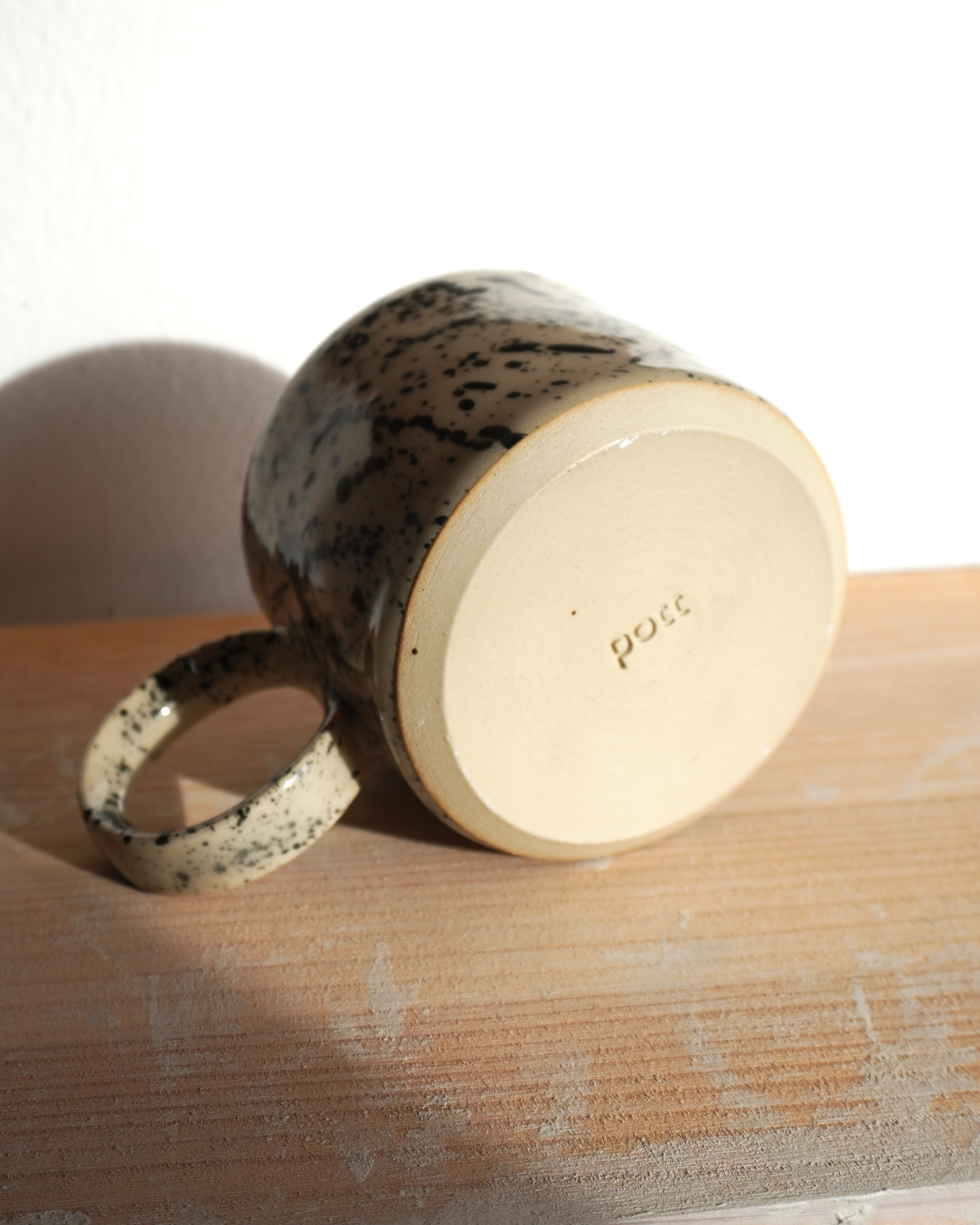 KAFFEETASSE - CLASSIC MUG - SPECKLED BLACK