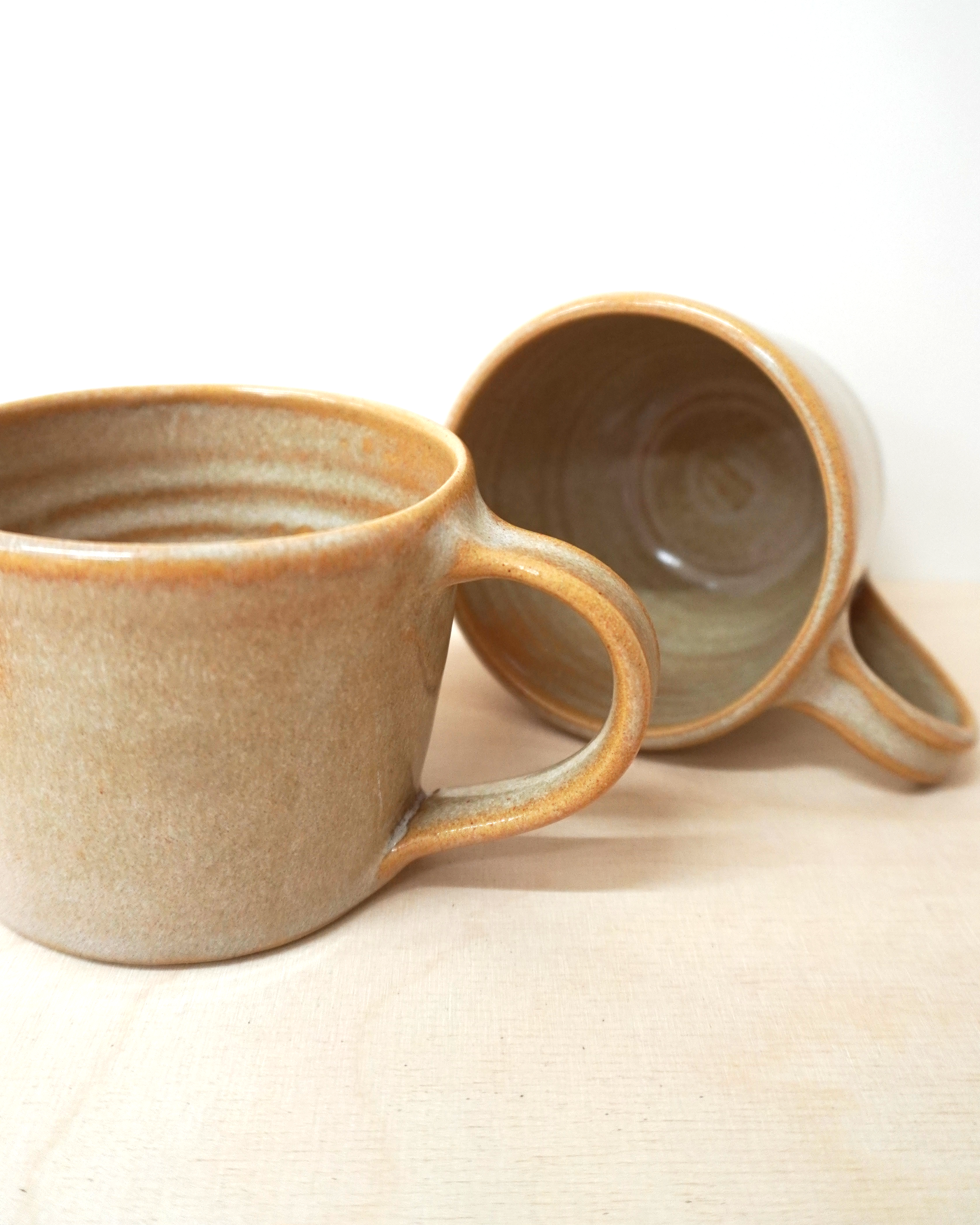 KAFFEETASSE - TAPERED MUG - DUNE